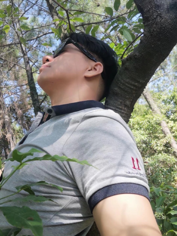 新丁的第一张照片--宜宾相亲服务中心