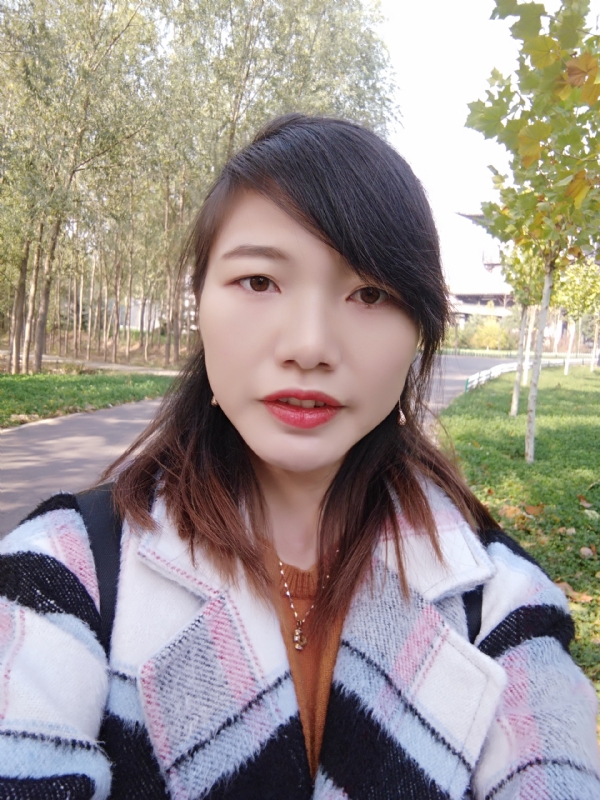 hely的第一张照片--宜宾相亲服务中心