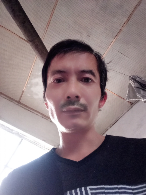 好久好久的第五张照片--宜宾相亲服务中心