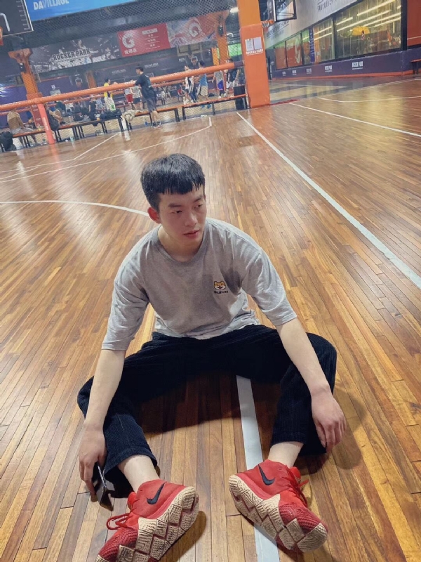 mjjeje的第一张照片--宜宾相亲服务中心