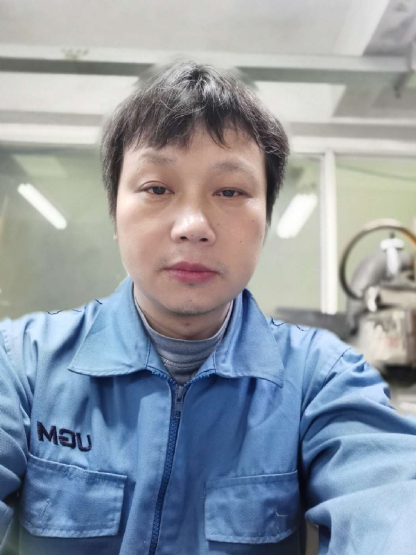 伤心人的第一张照片--宜宾相亲服务中心