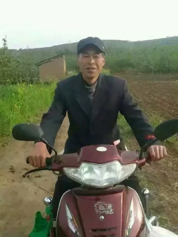 牵手随缘的第一张照片--宜宾相亲服务中心