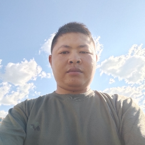 马的第一张照片--宜宾相亲服务中心