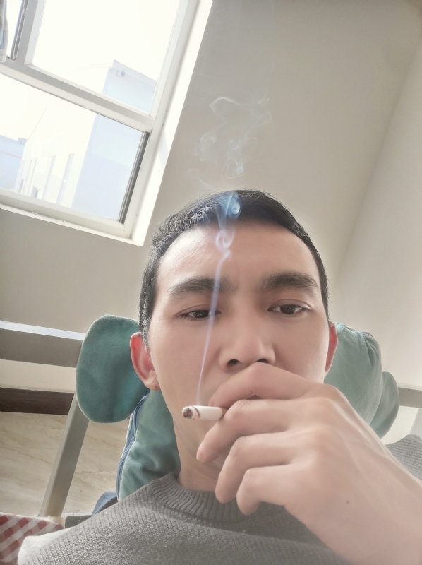 殇情的第一张照片--宜宾相亲服务中心