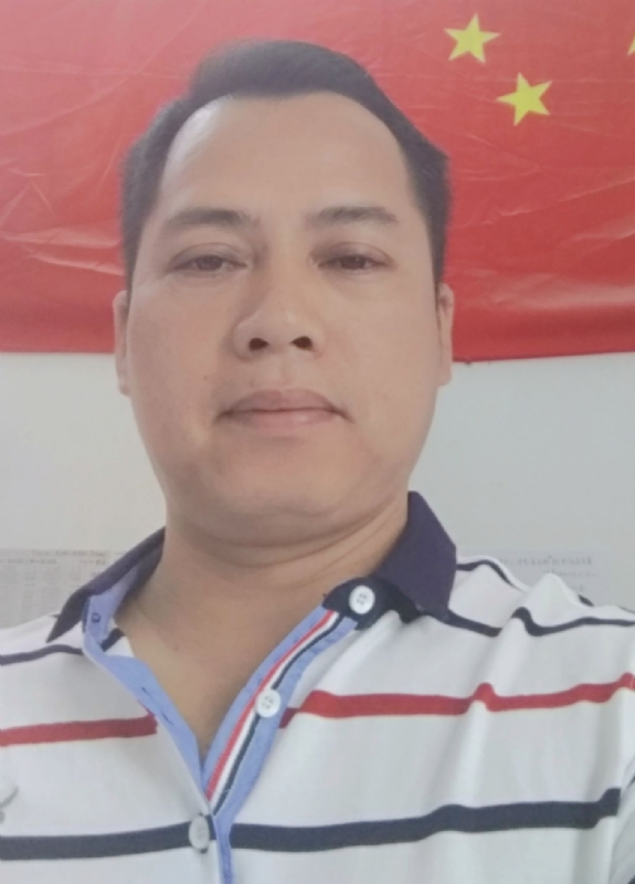 隆哥的第四张照片--宜宾相亲服务中心