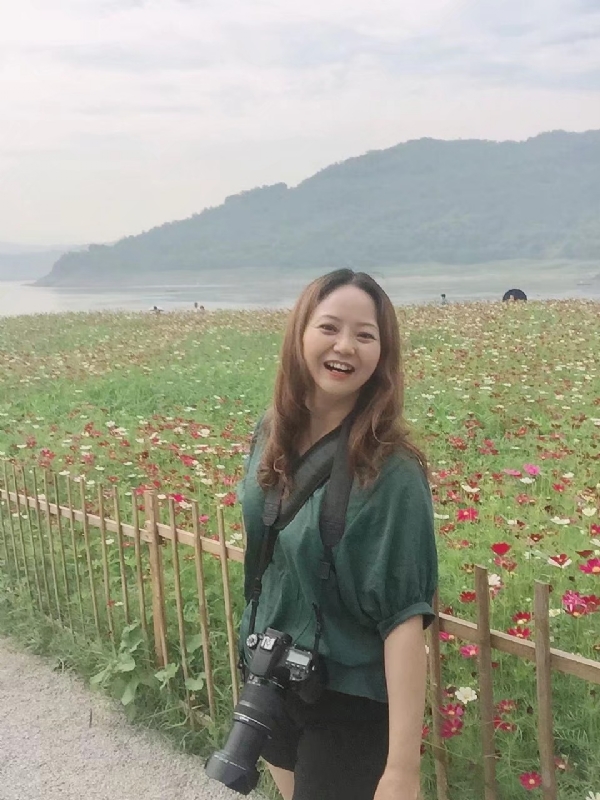 花雨的第一张照片--宜宾相亲服务中心