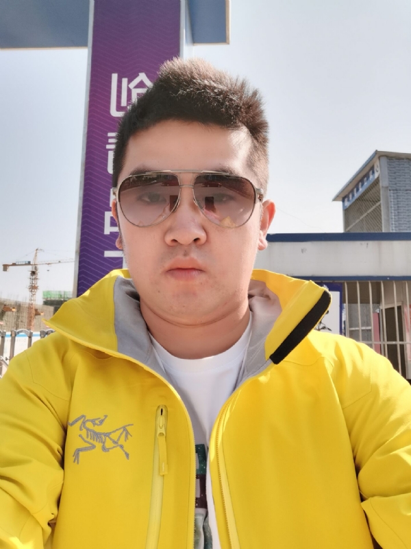 子敬的第一张照片--宜宾相亲服务中心