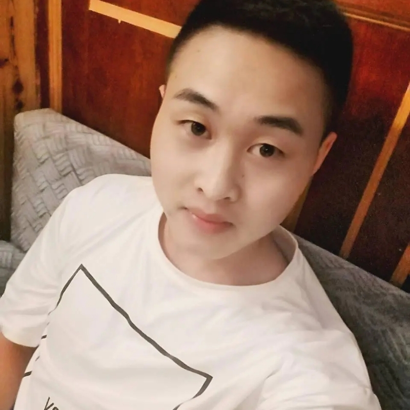 娃娃脸小爸爸的第二张照片--宜宾相亲服务中心
