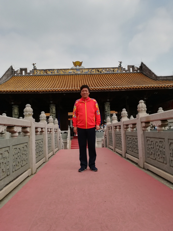 红尘老生的第一张照片--宜宾相亲服务中心