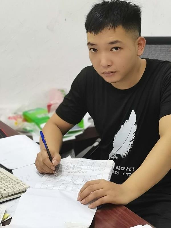 寻找另一伴的第一张照片--宜宾相亲服务中心