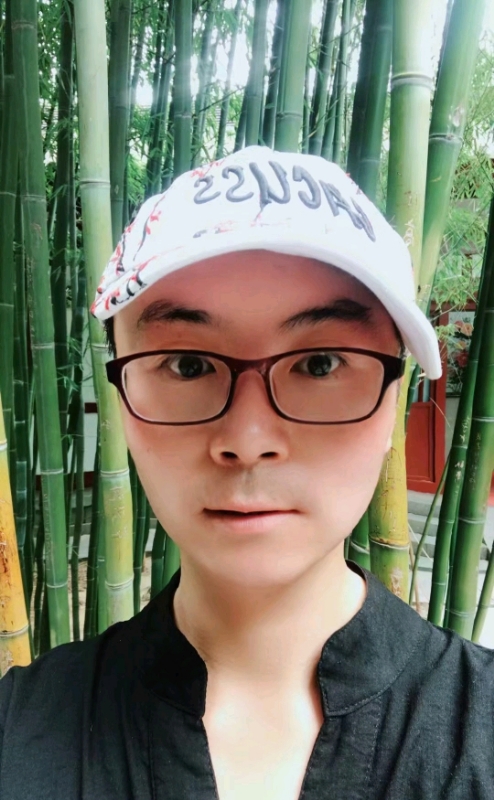 帝俊的第一张照片--宜宾相亲服务中心