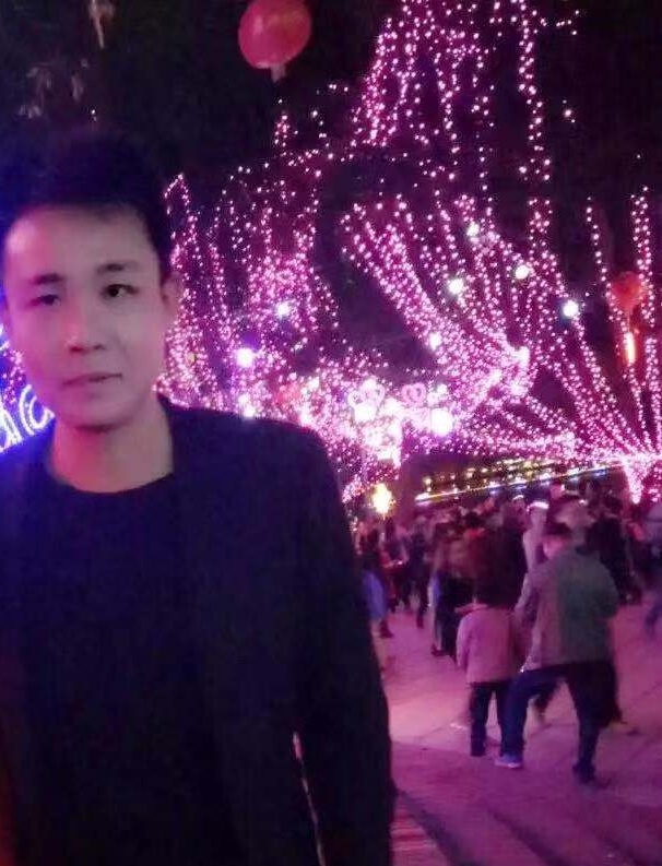 zik的第五张照片--宜宾相亲服务中心