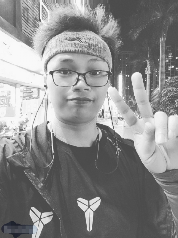 阿蒙的第一张照片--宜宾相亲服务中心