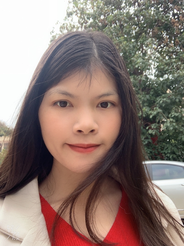 小可爱的第一张照片--宜宾相亲服务中心