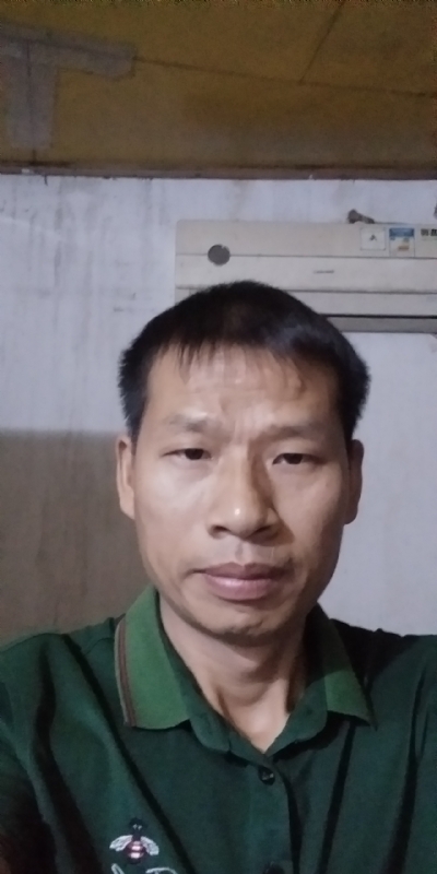 执着跋涉的第二张照片--宜宾相亲服务中心
