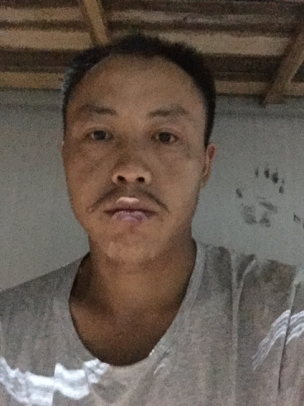老曹的第二张照片--宜宾相亲服务中心