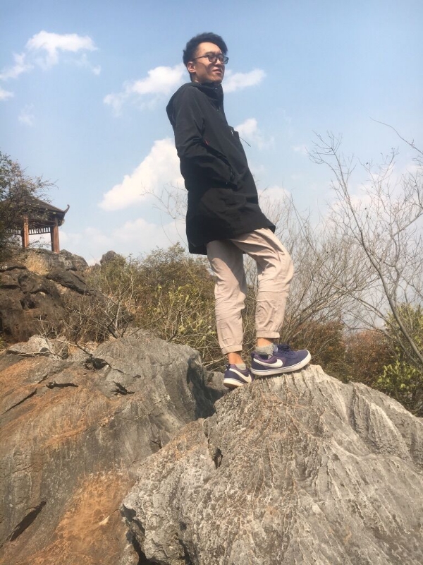 雨夜寻知己的第一张照片--宜宾相亲服务中心