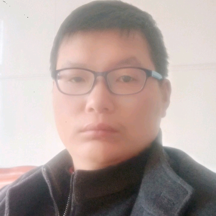 小男人的第一张照片--宜宾相亲服务中心