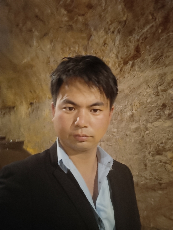 晚点的第二张照片--宜宾相亲服务中心