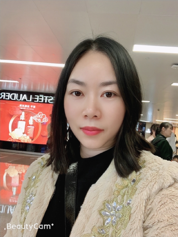 HuangXiao的第一张照片--宜宾相亲服务中心