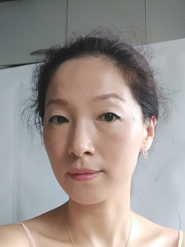 彼岸花的第一张照片--宜宾相亲服务中心
