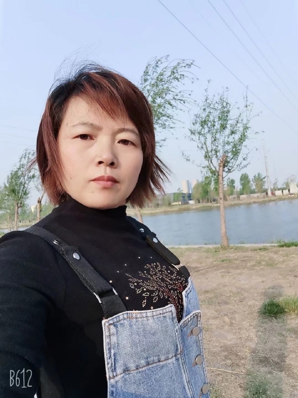 宁静致远的第一张照片--宜宾相亲服务中心