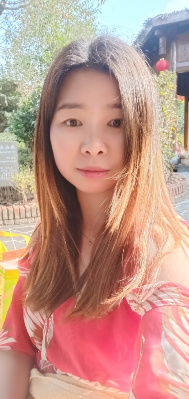 赫赫的第一张照片--宜宾相亲服务中心