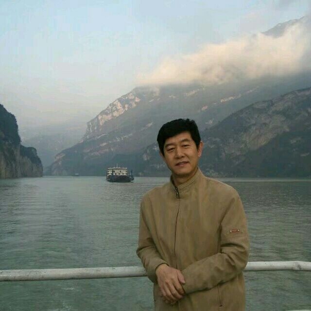 优秀善良1.78的第二张照片--宜宾相亲服务中心