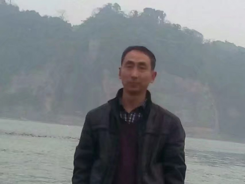 玉树临疯的第二张照片--宜宾相亲服务中心