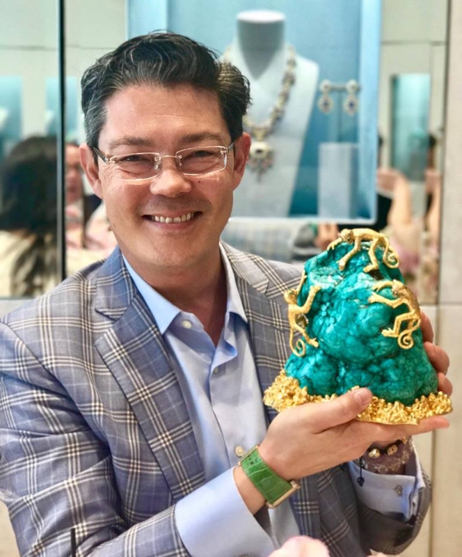 克里斯的第一张照片--宜宾相亲服务中心