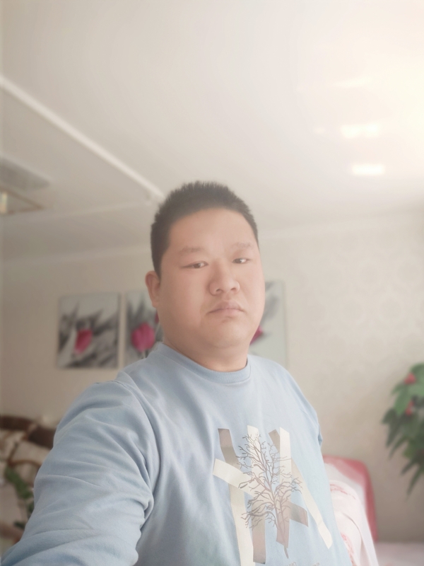 别无选择的第一张照片--宜宾相亲服务中心