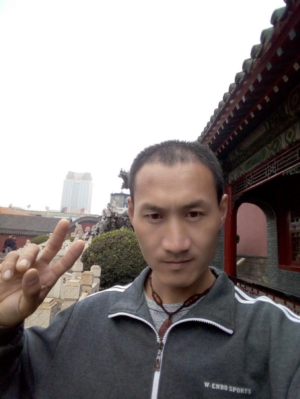 清雨的第一张照片--宜宾相亲服务中心