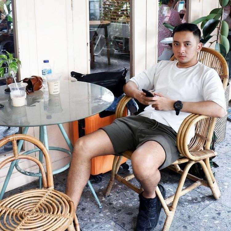 愛的供養的第一张照片--宜宾相亲服务中心