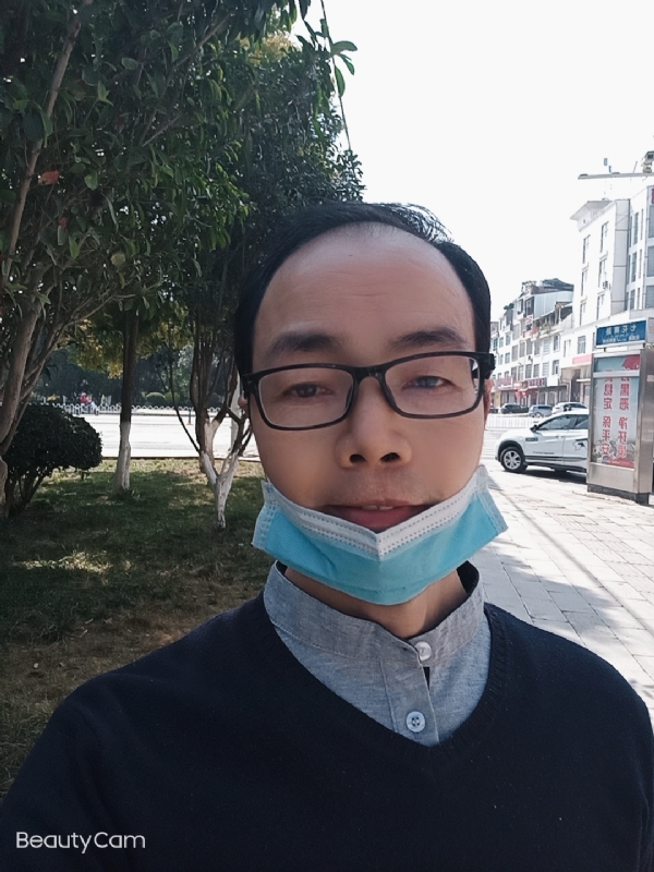 开心生活的第一张照片--宜宾相亲服务中心