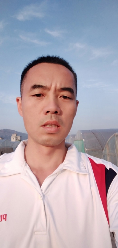 大头鱼的第一张照片--宜宾相亲服务中心