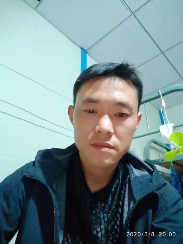 悟的第一张照片--宜宾相亲服务中心