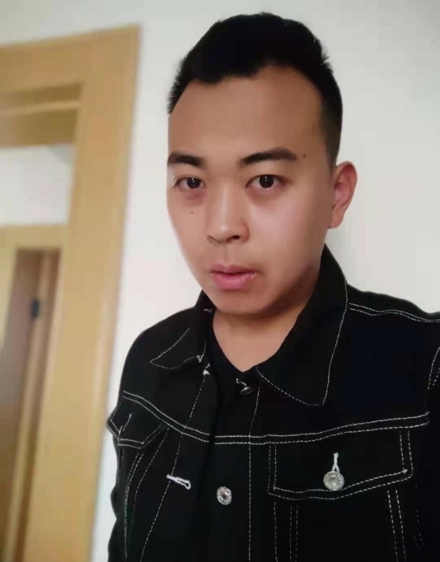 天边一丝风的第一张照片--宜宾相亲服务中心