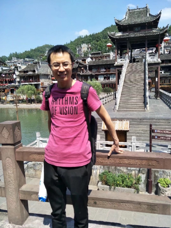 会飞的鱼的第一张照片--宜宾相亲服务中心