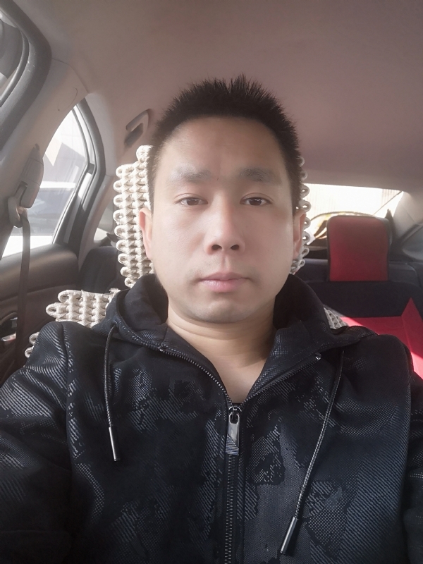 孤独的狼的第二张照片--宜宾相亲服务中心