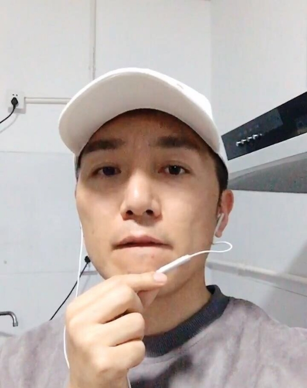 简单人生的第一张照片--宜宾相亲服务中心