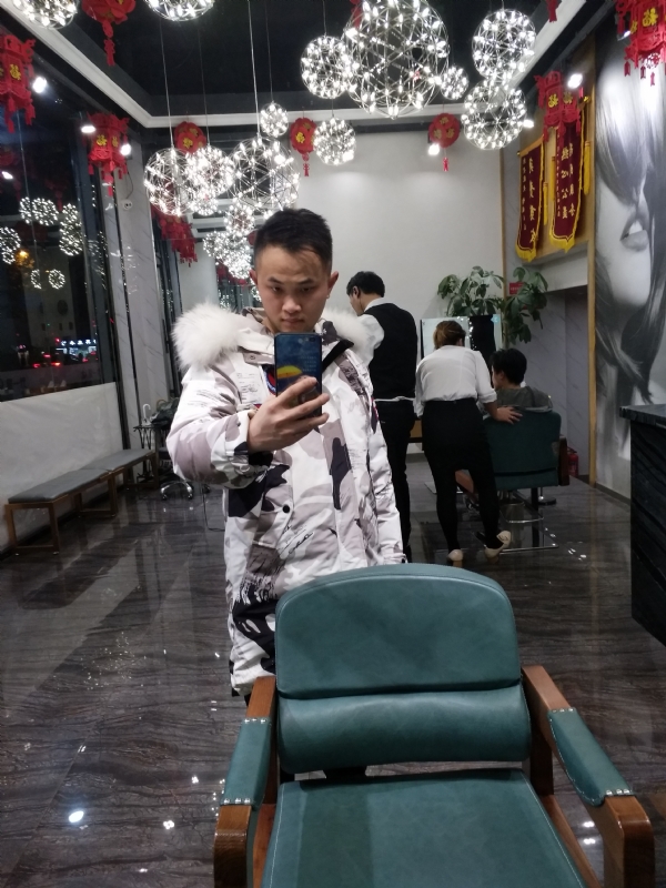 简单的第一张照片--宜宾相亲服务中心