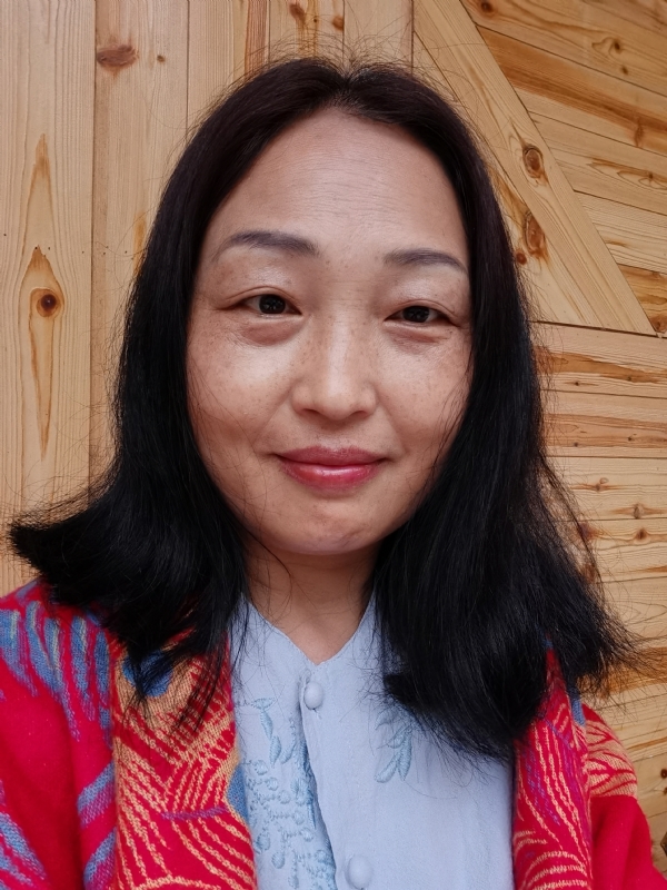 天山雪莲的第一张照片--宜宾相亲服务中心