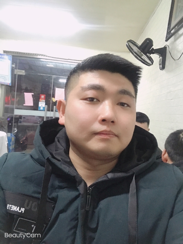 回忆是个小孩的第一张照片--宜宾相亲服务中心