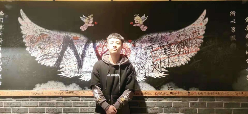 水彩画师的第一张照片--宜宾相亲服务中心