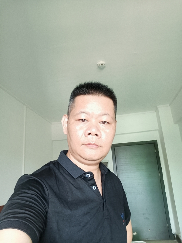 XAUXU的第一张照片--宜宾相亲服务中心