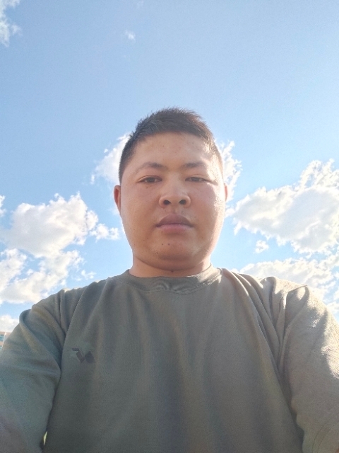 小马的第一张照片--宜宾相亲服务中心