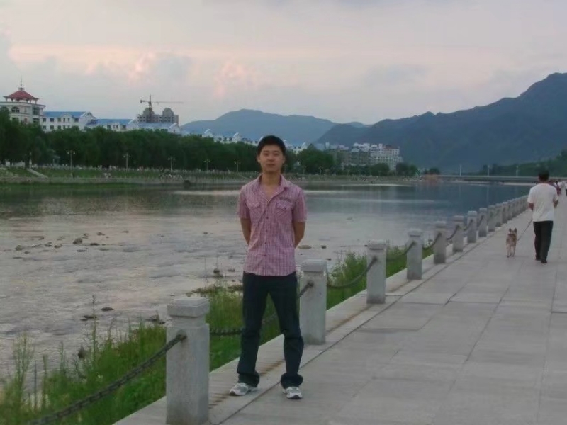 王王的第一张照片--宜宾相亲服务中心