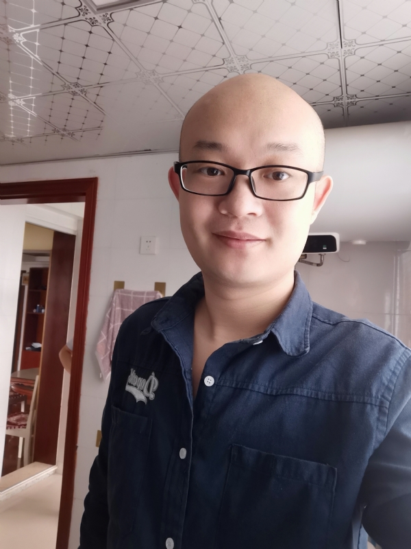 凝望远方的第一张照片--宜宾相亲服务中心
