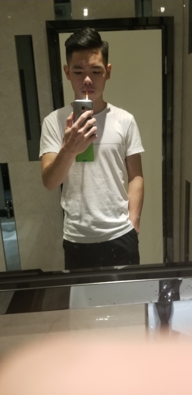 曾小贤的第一张照片--宜宾相亲服务中心