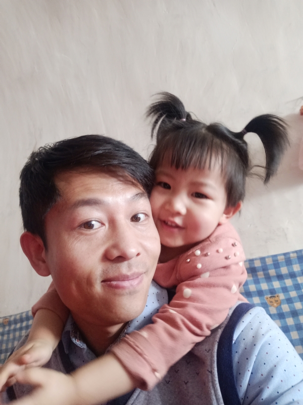 东京塔的第一张照片--宜宾相亲服务中心